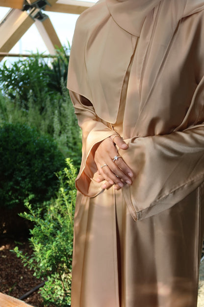 LAYAN ABAYA 'GOLD'